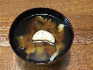 味噌汁は冷蔵庫で何日もつ 夏場は注意が必要 ラフスタイル