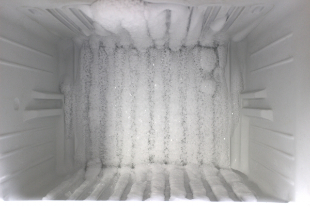 冷凍庫についた霜