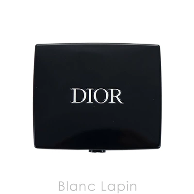 ディオールのアイシャドウのパッケージ